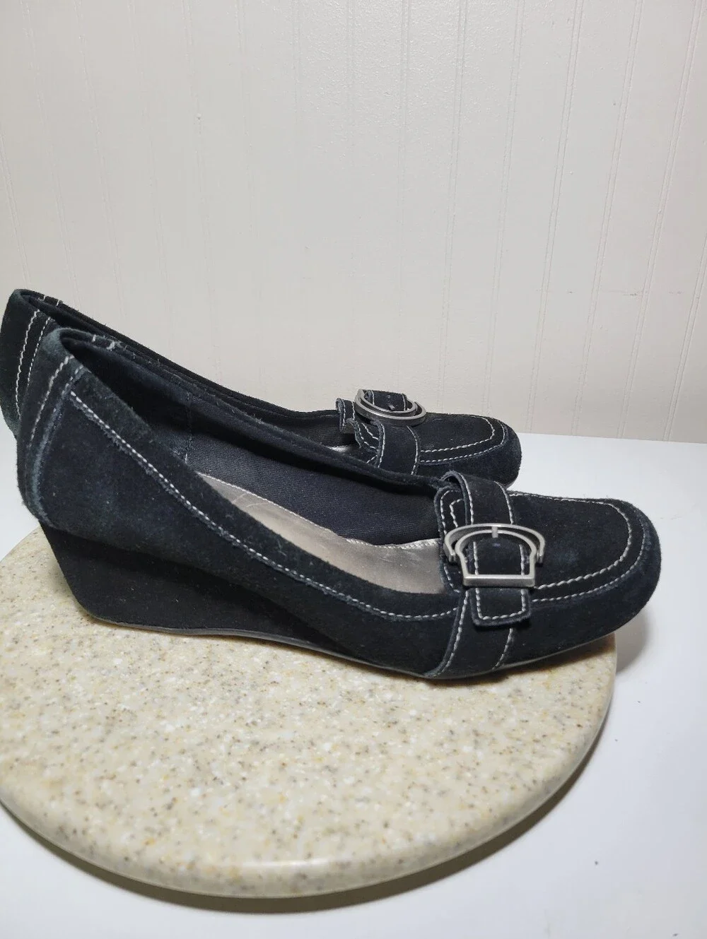 Kelly & Katie Black Suede Wedge Buckle Loafers (size 10)